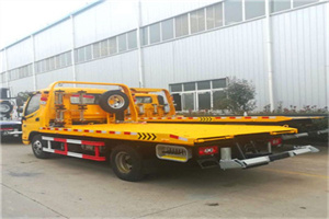 神农架林区附近拖车救援搭电